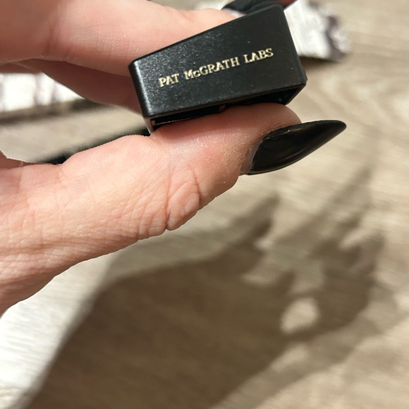 Pat McGrath Labs PermaGel Ultra Glide Eye Pencil - Xtreme Black (NEW) - Picture 2 of 9